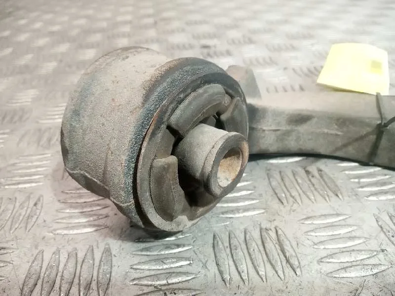Brazo Suspension Inferior Delantero Derecho para Jeep Cherokee