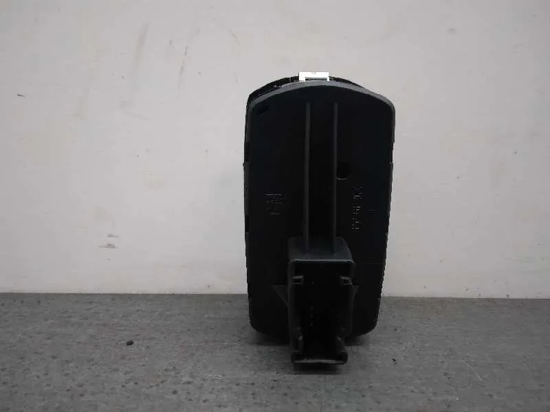 Mando Elevalunas Delantero Izquierdo para Opel Corsa E