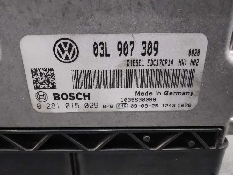 Centralita Motor Uce para Volkswagen Passat Berlina (3C2)