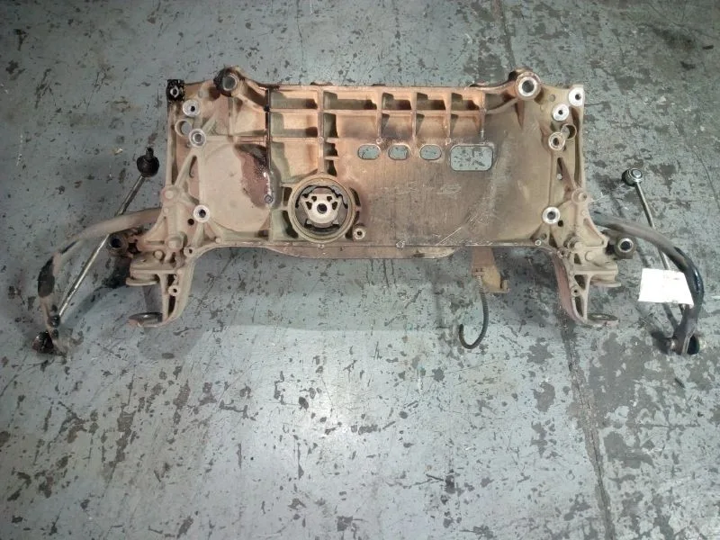 Puente Delantero para Volkswagen Passat Berlina (3C2)
