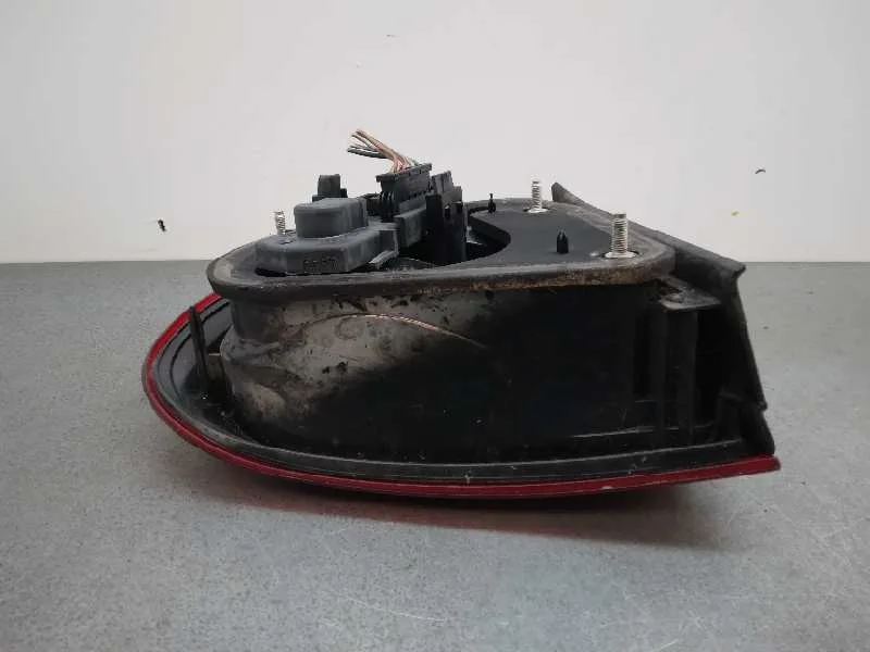 Piloto Trasero Derecho para Seat Toledo (1M2)