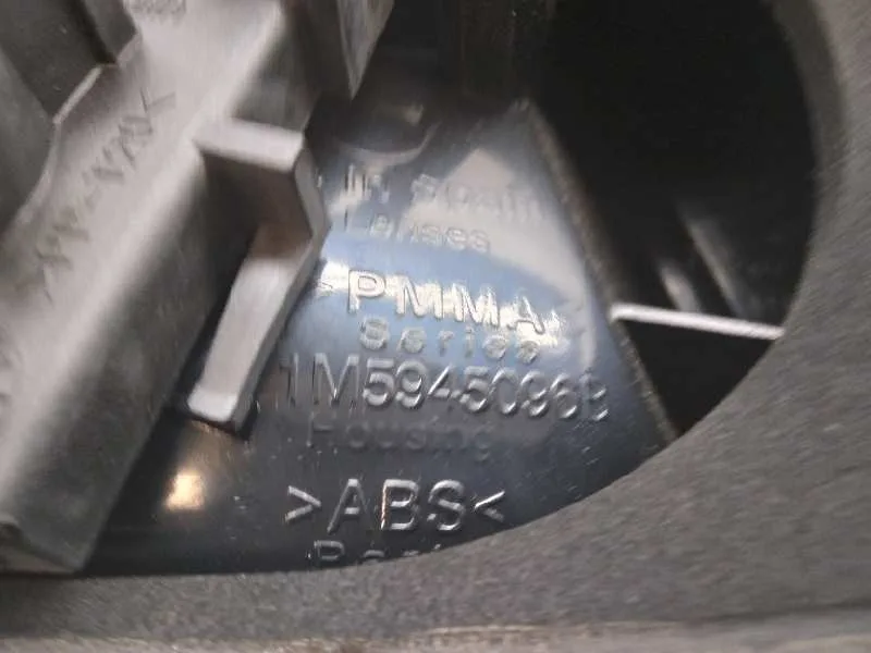 Piloto Trasero Derecho para Seat Toledo (1M2)