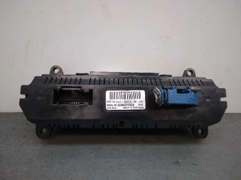 Mando Climatizador para Ford Focus Lim.