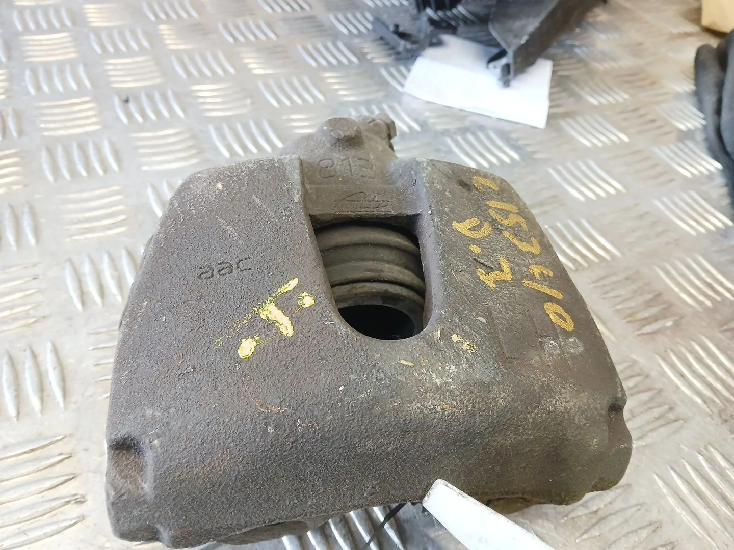 Pinza Freno Delantera Izquierda para Ford Focus Lim.