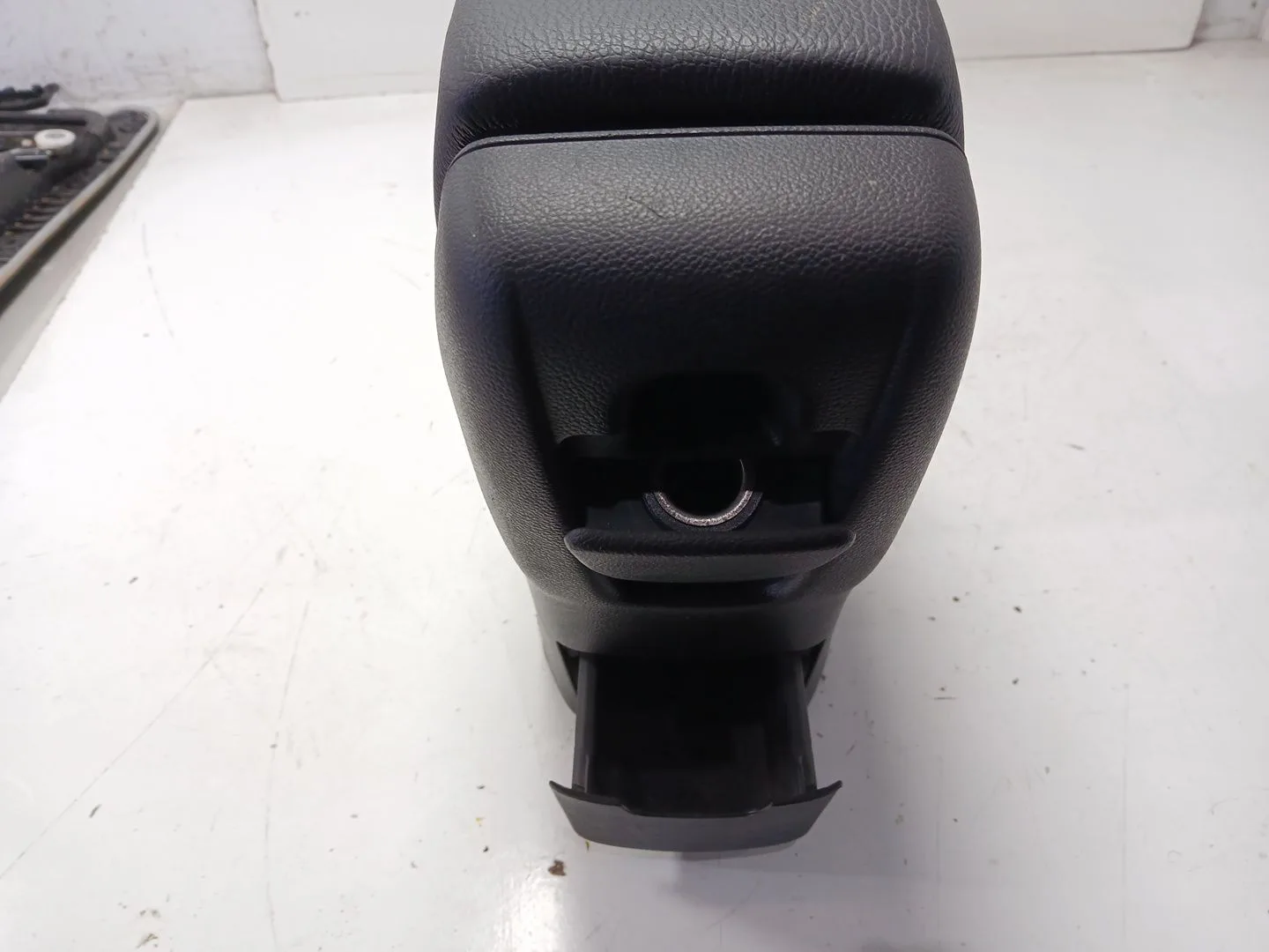 Apoyabrazos Central para Opel Astra J Lim.