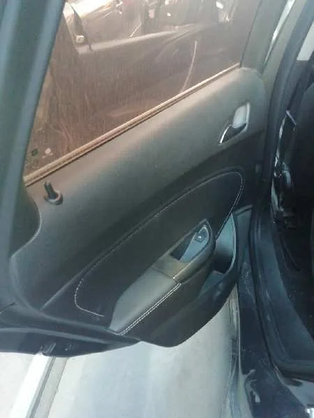 Guarnecido Puerta Trasera Izquierda para Opel Astra J Lim.