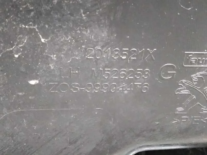 Guarnecido Puerta Trasera Izquierda para Peugeot 508