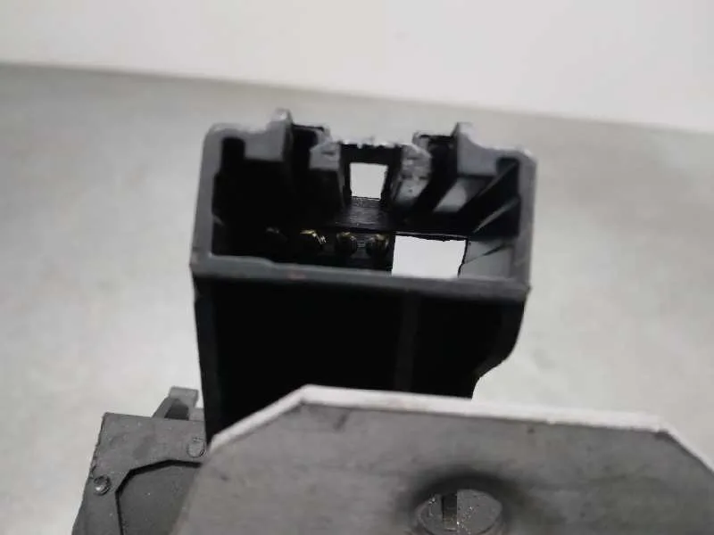 Cerradura Maletero / Porton para Ford Kuga (Cbv)