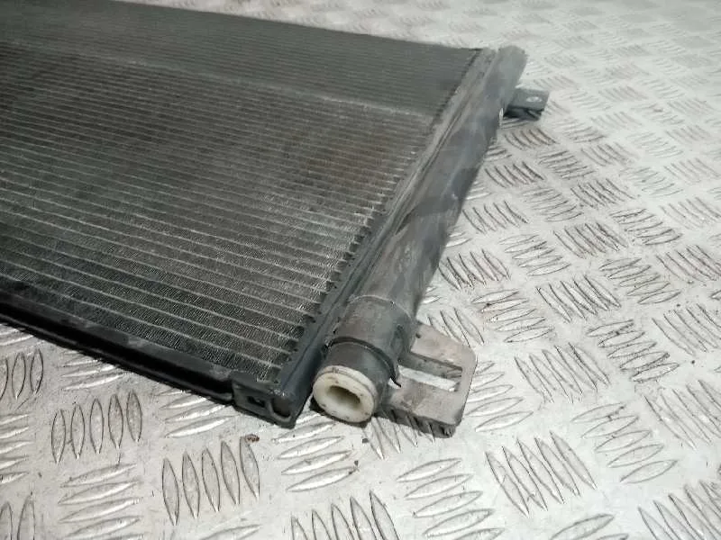Condensador / Radiador Aire Acondicionado para Volkswagen T5 Transporter (7E)