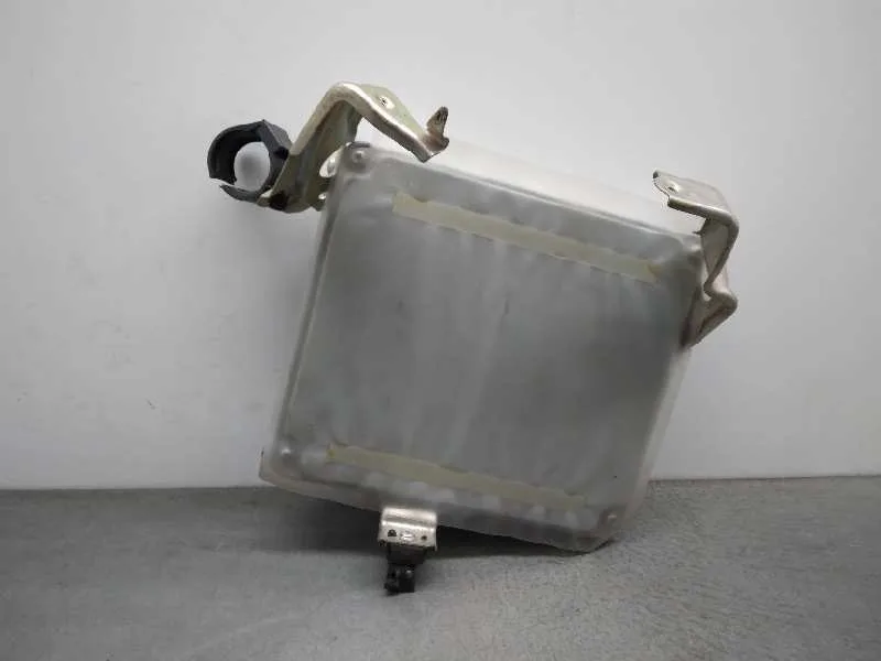 Centralita Motor Uce para Toyota Corolla Familiar (E12)