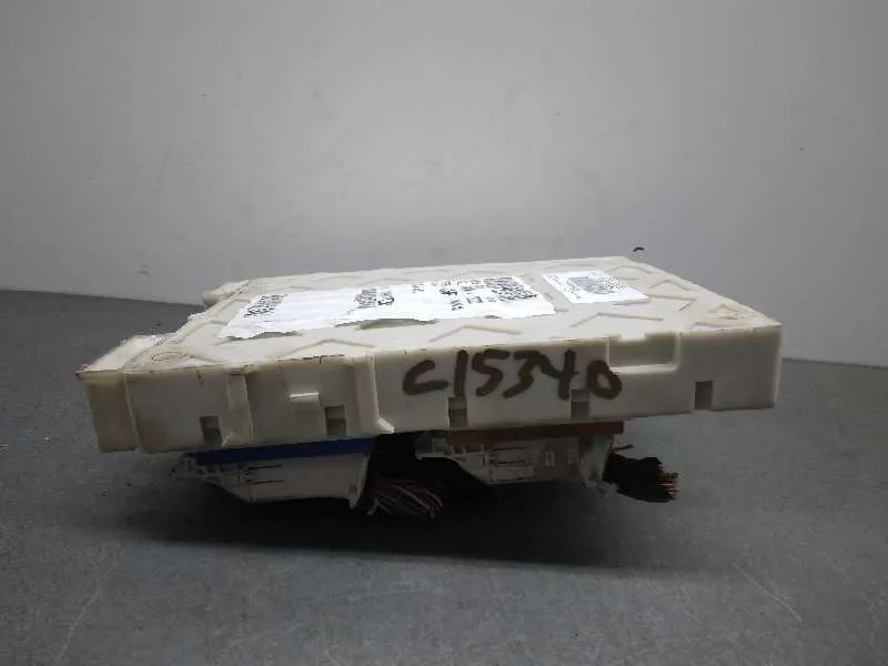 Caja Reles / Fusibles para Ford Focus Lim.
