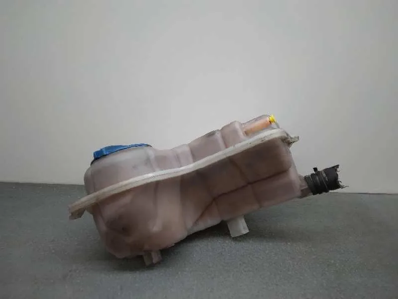 Deposito Expansion para Audi A4 Avant (8E)