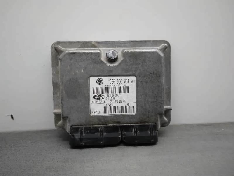 Centralita Motor Uce para Seat Ibiza (6L1)