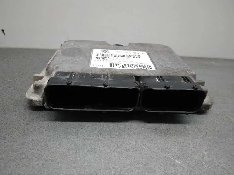 Centralita Motor Uce para Seat Ibiza (6L1)