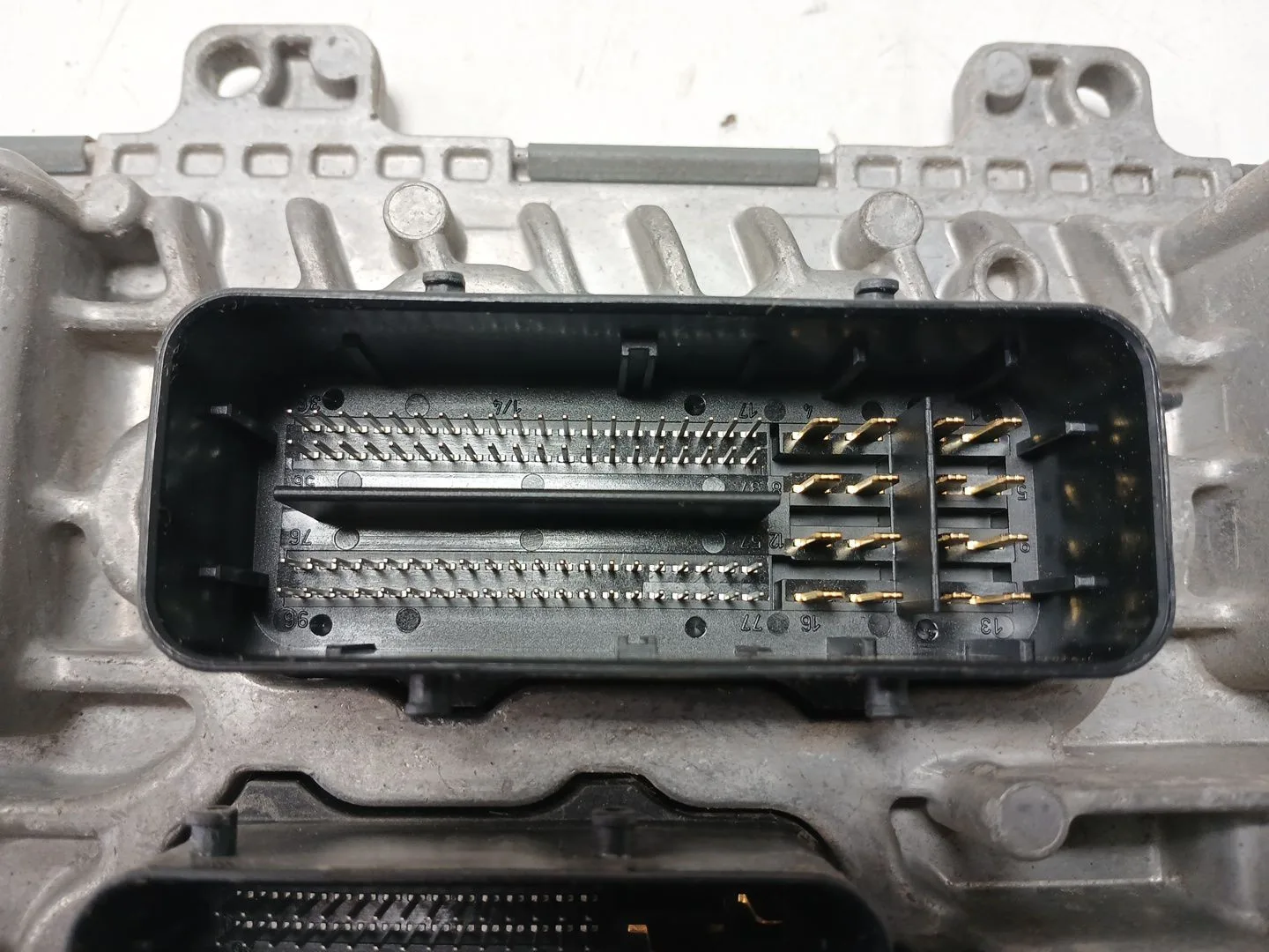 Centralita Motor Uce para Opel Astra K Lim. 5Türig