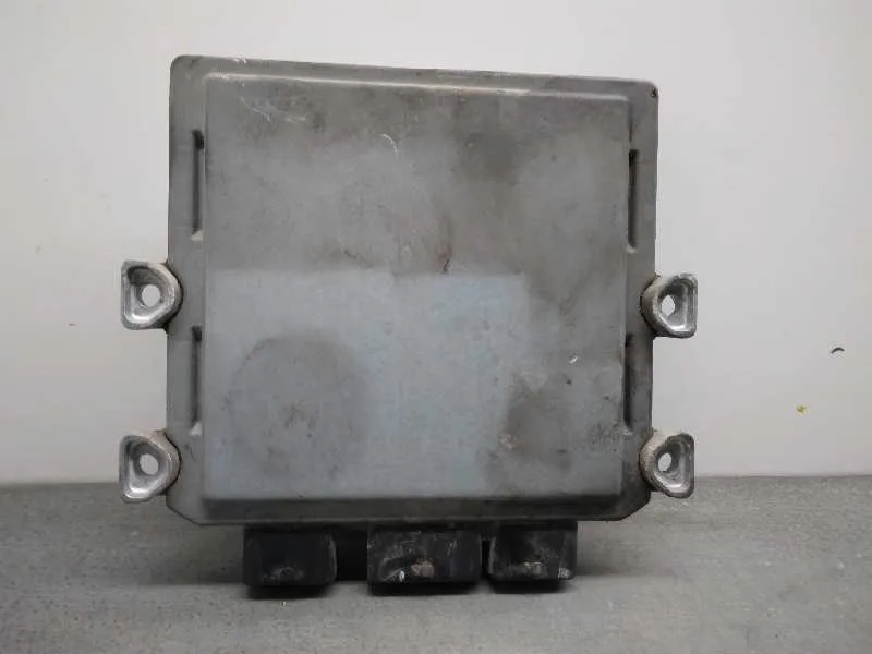 Centralita Motor Uce para Ford Fiesta (Cbk)