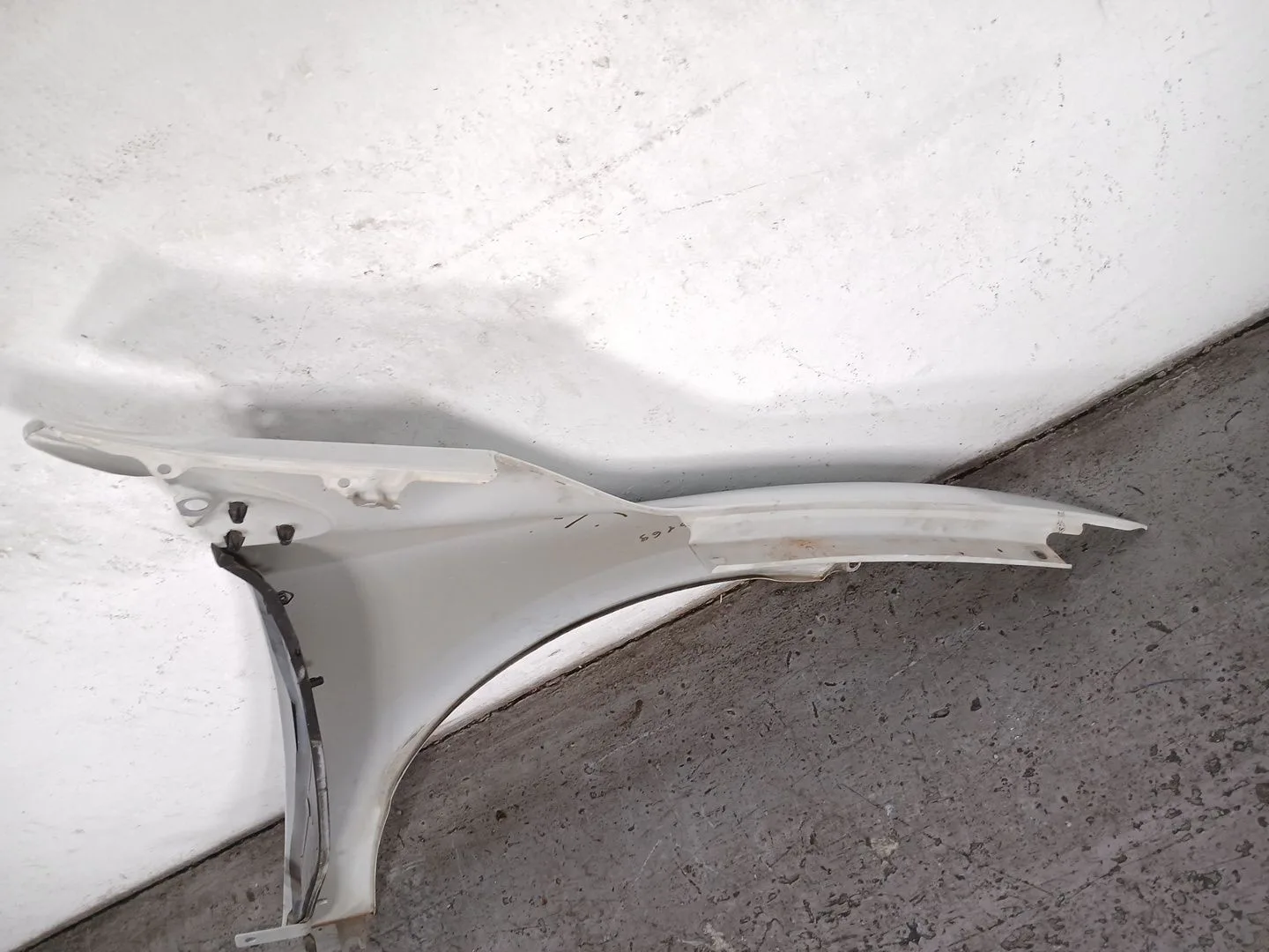 Aleta Delantera Izquierda para Renault Megane Iii Berlina 5 P