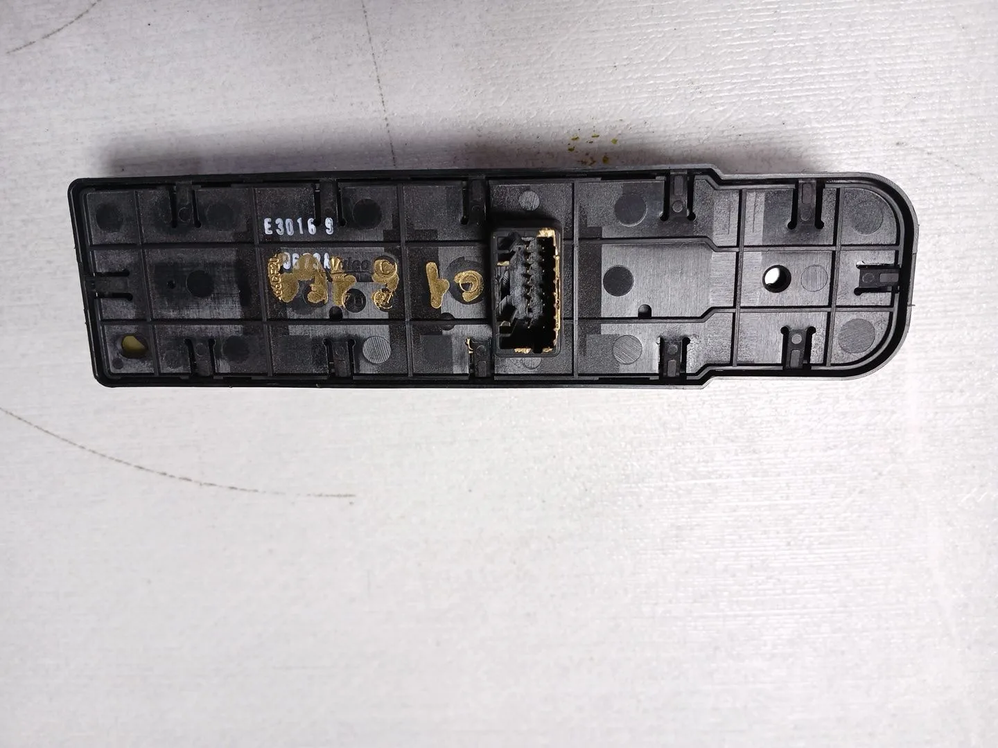 Mando Elevalunas Delantero Izquierdo para Renault Megane Iii Berlina 5 P