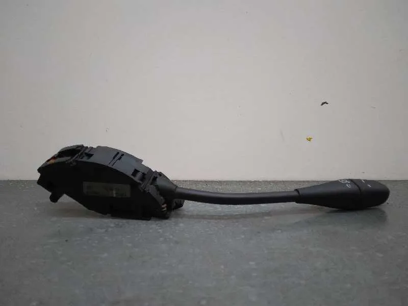 Mando Volante para Mercedes-Benz Clase B (W245)