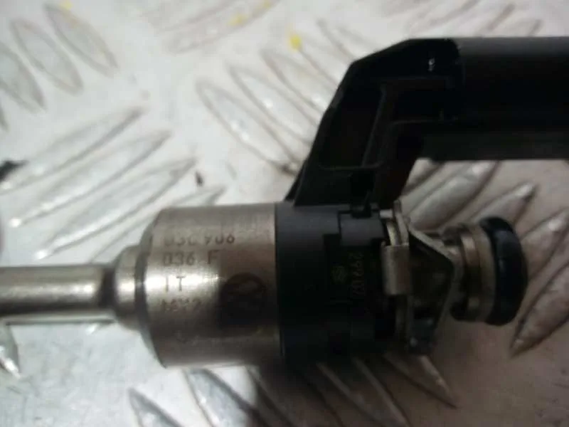 Inyector para Seat Altea (5P1)
