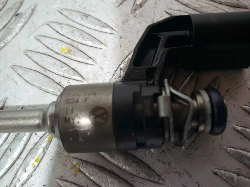 Inyector para Seat Altea (5P1)