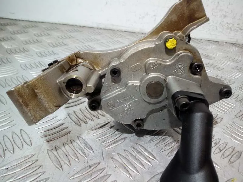 Bomba Aceite para Seat Altea (5P1)