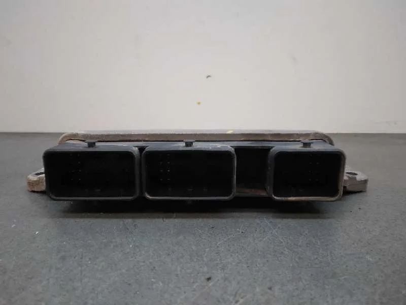 Centralita Motor Uce para Renault Modus
