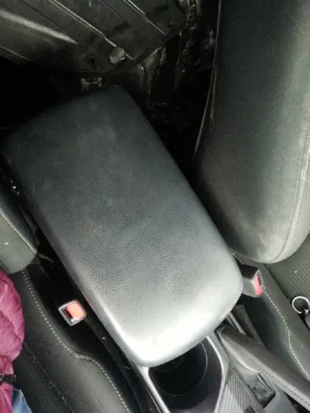 Apoyabrazos Central para Toyota Rav 4