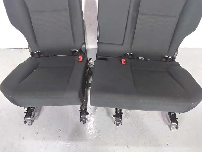 Asientos Traseros para Toyota Rav 4