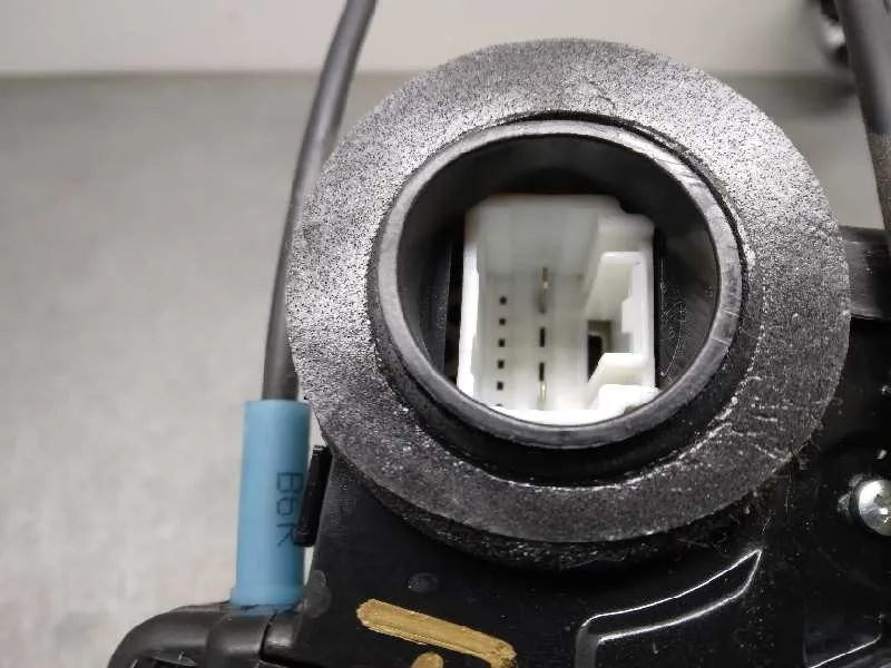 Cerradura Puerta Trasera Derecha para Toyota Rav 4