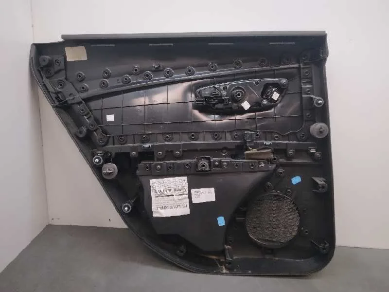 Guarnecido Puerta Trasera Derecha para Seat Leon St (5F8)