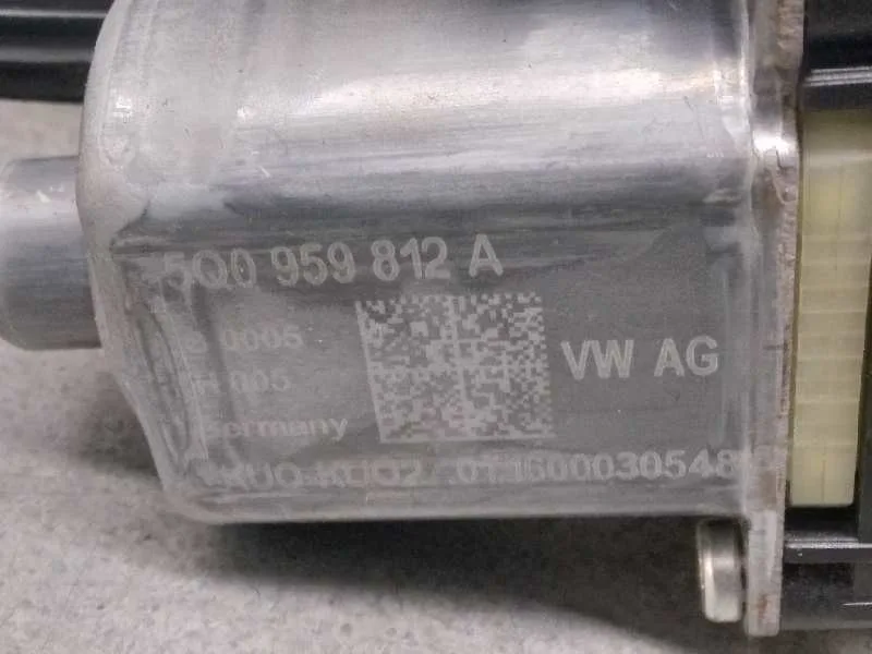 Elevalunas Trasero Derecho para Seat Leon St (5F8)