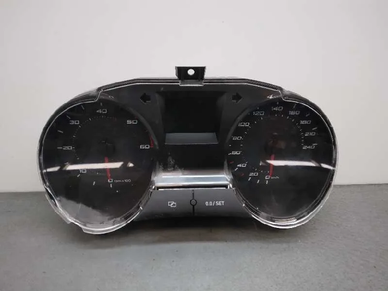 Cuadro Instrumentos para Seat Ibiza (6J5)