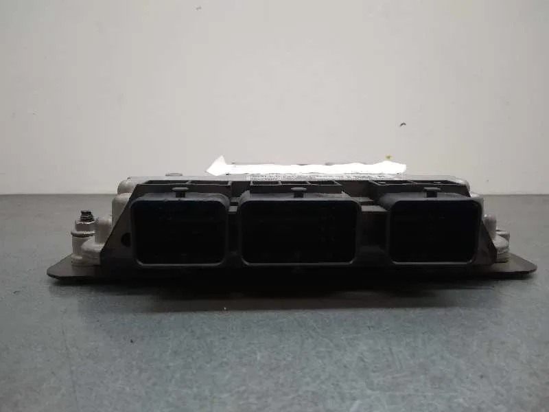 Centralita Motor Uce para Peugeot 308