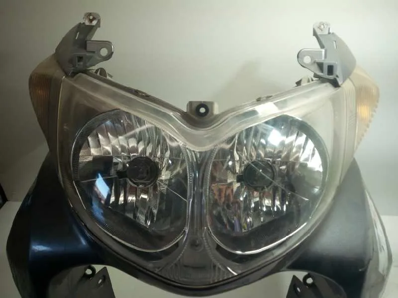 Faro Izquierdo para Suzuki Burgman 200 / 250