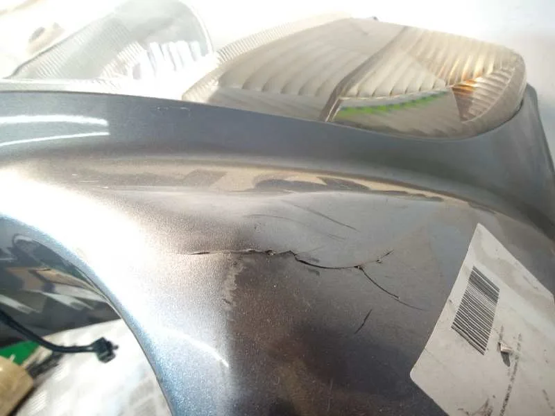Faro Izquierdo para Suzuki Burgman 200 / 250