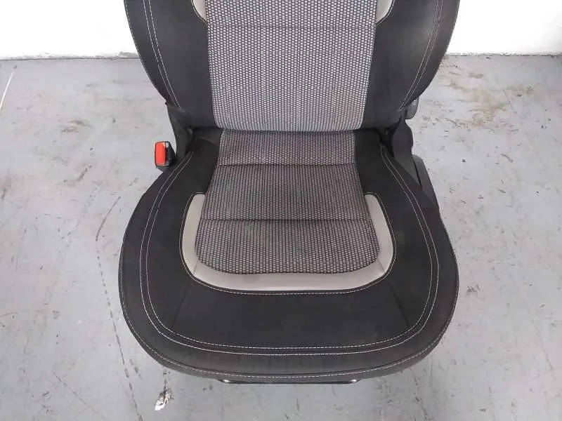Asiento Delantero Izquierdo para Kia Pro_Cee'd ( )