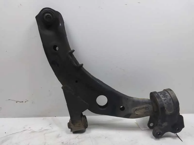 Brazo Suspension Inferior Delantero Derecho para Mazda Cx-7 (Er)