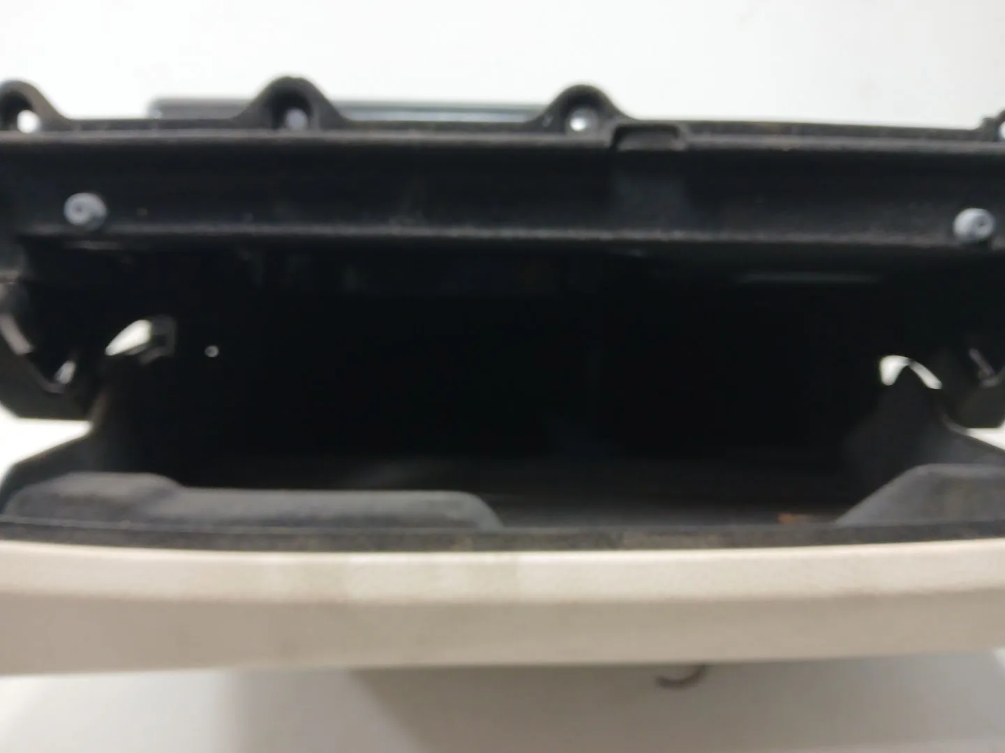 Guantera para Bmw Serie 5 Lim. (F10)