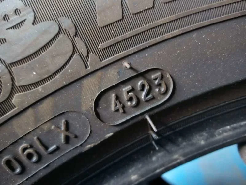 Neumatico para Toyota Rav 4