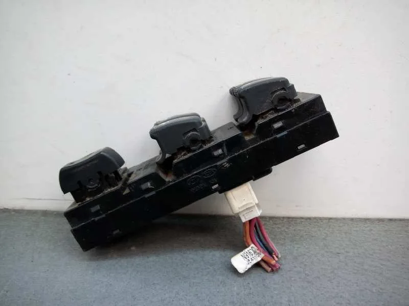 Mando Elevalunas Delantero Izquierdo para Hyundai Tucson (Jm)