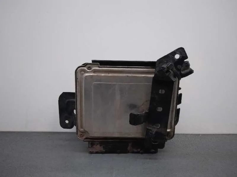 Centralita Motor Uce para Saab 9-3 Berlina
