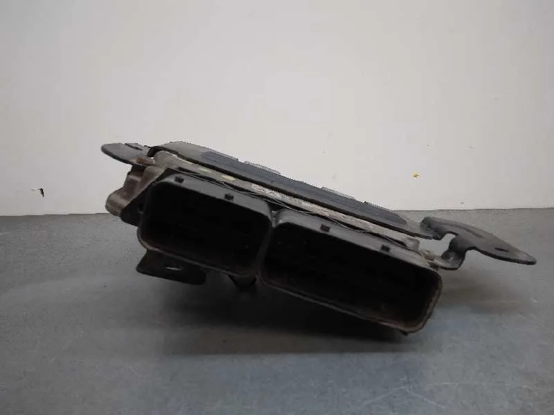 Centralita Motor Uce para Saab 9-3 Berlina