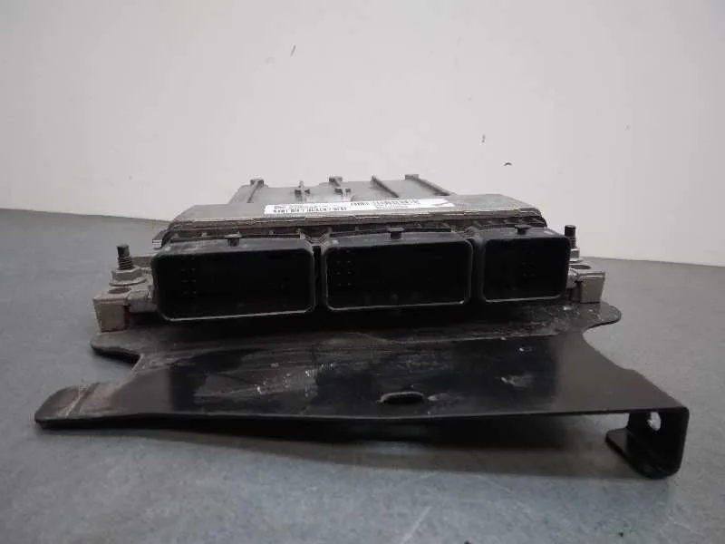 Centralita Motor Uce para Renault Megane Iii Berlina 5 P