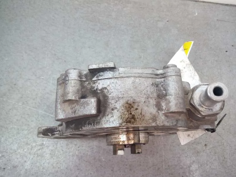 Depresor Freno / Bomba Vacio para Volkswagen Passat Berlina (3C2)