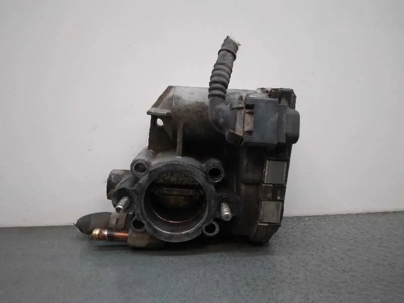 Caja Mariposa para Opel Corsa C