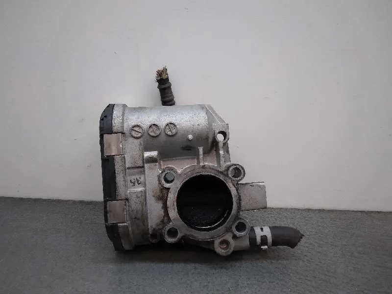 Caja Mariposa para Opel Corsa C