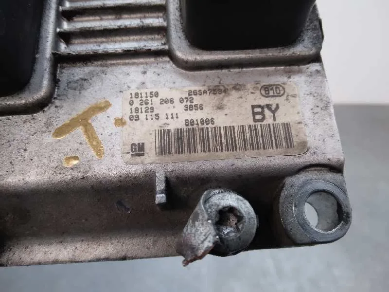 Centralita Motor Uce para Opel Corsa C