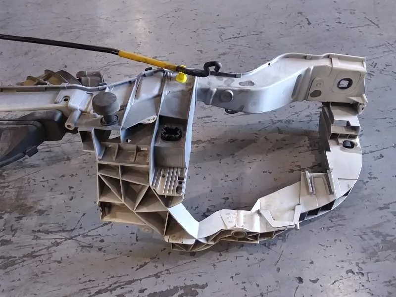 Panel Frontal para Ford Focus Lim.