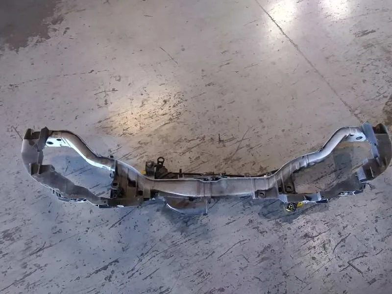 Panel Frontal para Ford Focus Lim.
